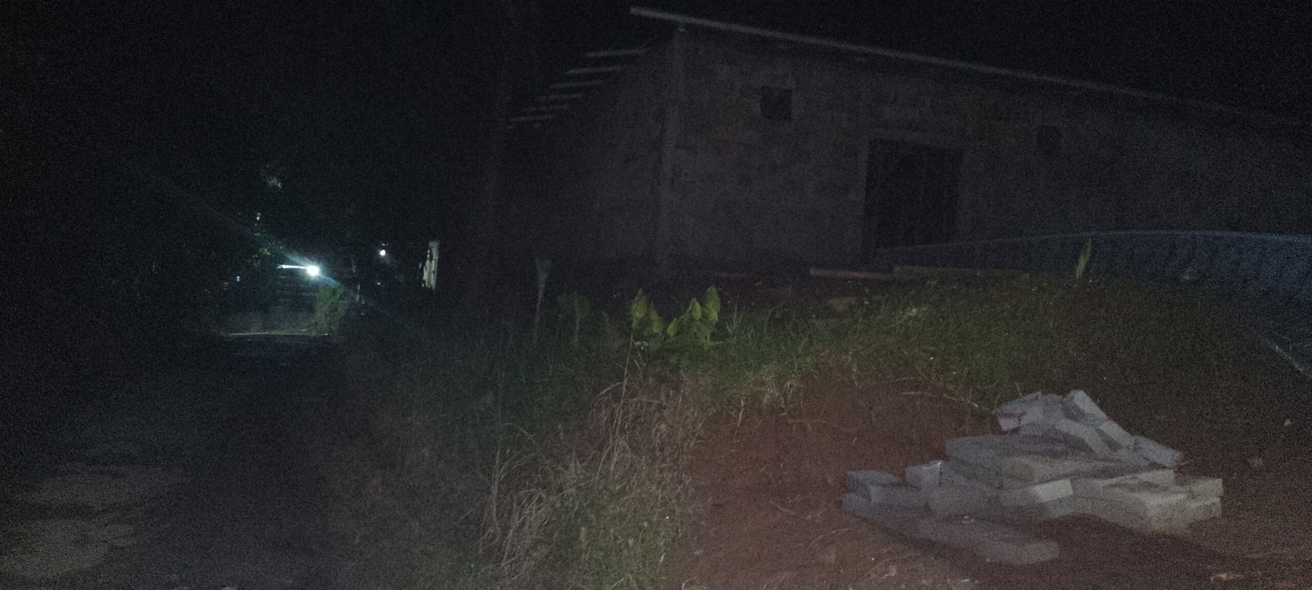 Kontraktor MBG  Pasirangdu A.46 Pandeglang Disorot Warga, Dinilai Kurang Peduli terhadap Lingkungan